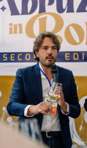 Abruzzo in bolla - Marco Signori direttore di Virtù Quotidiane Abruzzo in bolla - Marco Signori direttore di Virtù Quotidiane
