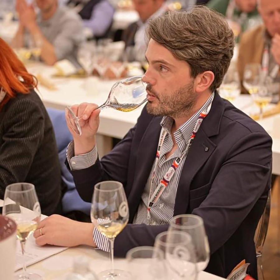 Abruzzo in bolla - Marco Signori direttore di Virtù Quotidiane